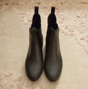 JCrew Matte Black Rain Boot 9